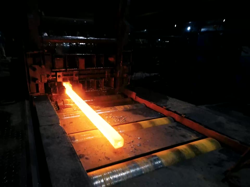 Hot bloom on the roughing mill at TK Steels